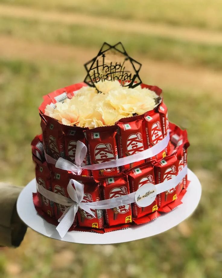 KitKat Chocolate Cake